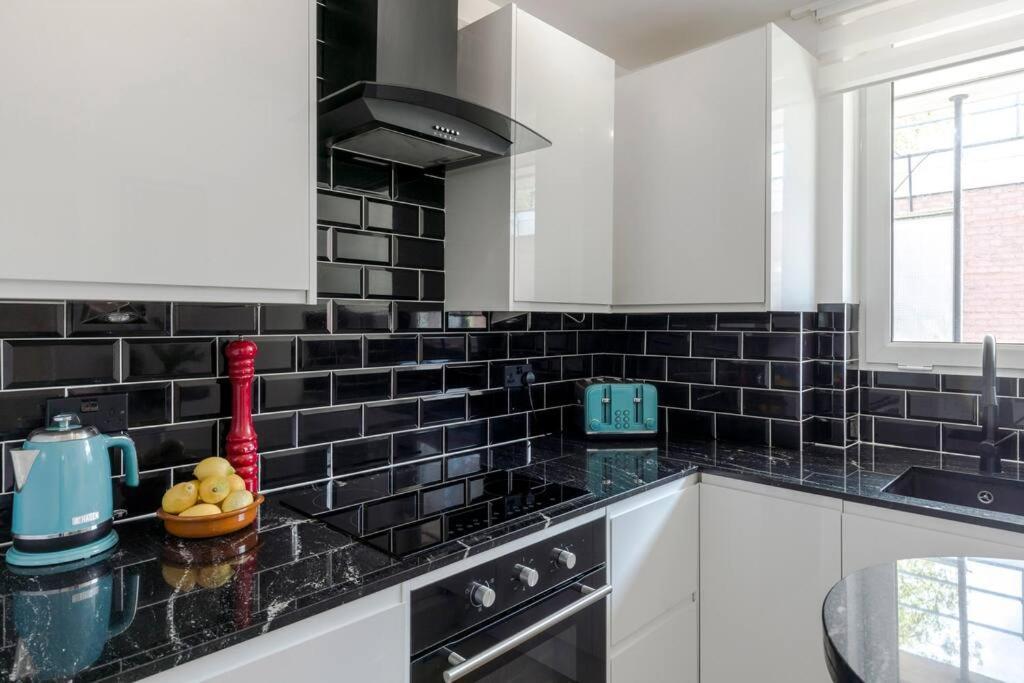 The Clarence, Central London Apartment W/ Wifi Ngoại thất bức ảnh