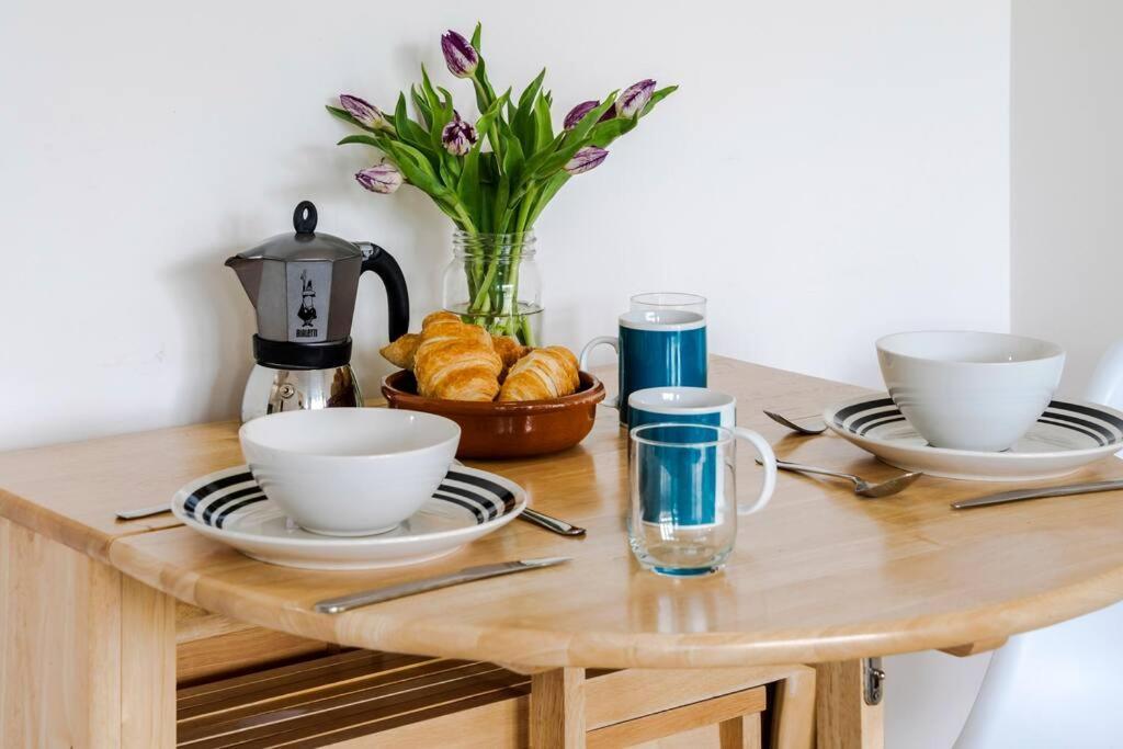 The Clarence, Central London Apartment W/ Wifi Ngoại thất bức ảnh